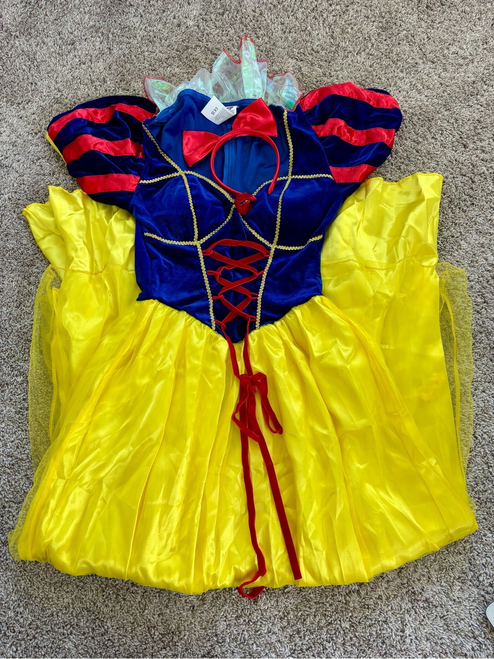 Spooktacular Creations New Without Tags Snow White Costume Size Medium